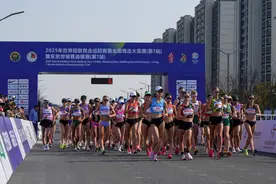 世界田联竞走巡回赛太仓站杨家玉混合接力折桂图片