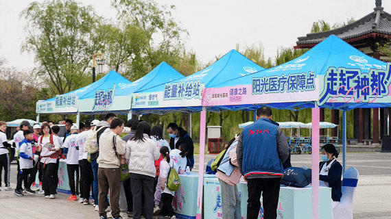 火出圈！2025洛阳这里暖心举行…