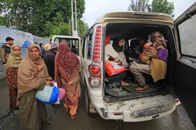 “铜墙铁壁”回应“朱砂行动”！印巴爆发50年来最大冲突，外资狂抛12亿美元印度国债，3.91万亿美元经济体现隐忧图片