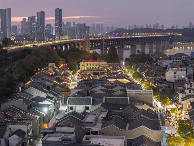 武昌斗级营蝶变为“看得见历史，留得住乡愁”的风景线