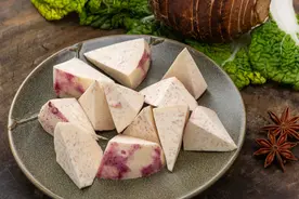 精品荔浦芋头一个最少卖65元，这里的年轻人如何脑洞大开？图片