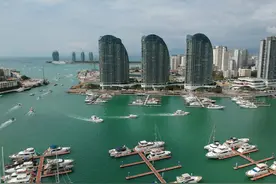 三亚游艇旅游市场持续火爆图片