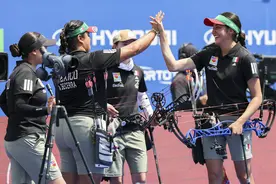 射箭世界杯上海站丨女子复合弓团体赛赛况图片