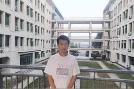 免票，奖励1000元！为救人连退12张火车票的大学生，南岳有新回应！图片