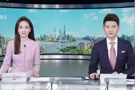 00后老师用自拍照教学生修图：课内素材太枯燥