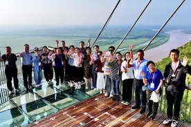 灵宝：法治赋能 小秦岭在黄河的臂弯里绿意盎然图片