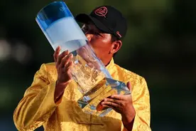 铭记场面｜沃尔沃中国公开赛落幕，吴阿顺时隔十年再度夺冠！图片