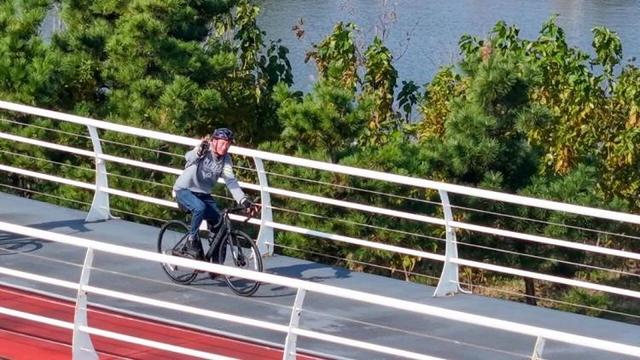 今天，骑遇日照，出发！他们共赴最美秋日！