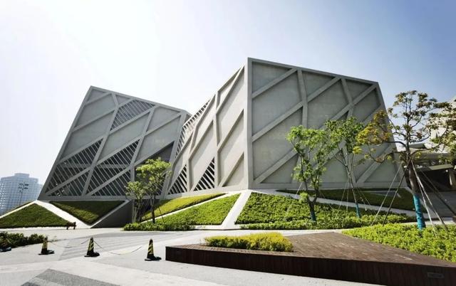 连休五天，浙L大部队已到……