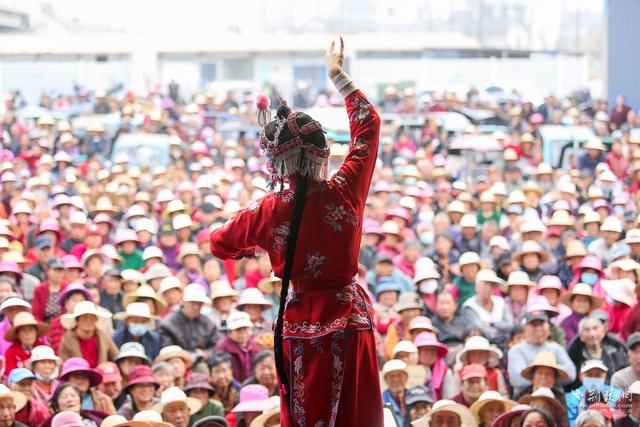 2026潜江灯会将于2月4日（立春）亮灯，多重新春文化消费活动即将开启