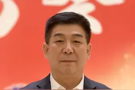 市人大代表、陕西锦翔饭庄董事长陶锦翔——推动餐饮行业规范化管理 守护市民游客“舌尖上的安全”图片