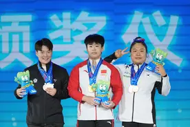 （体育）举重——亚锦赛：女子76公斤级赛况图片