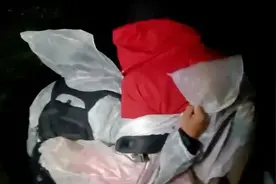 情侣被困秦岭冰晶顶均遇难家属称女生刚毕业，救援队：他们由野路上山视频封面