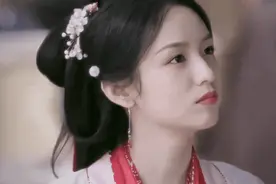 她演女将军，萌萌哒？图片