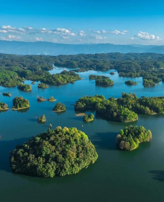 网络中国节·清明丨清明出游不扎堆！云南这些人少景美的宝藏小城别错过