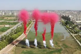 敦煌“五一”假期推出特色烟花表演活动图片