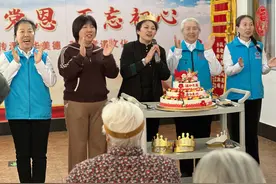 怀柔区“家庭拍档”组团做好事儿图片