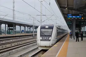 成自宜高铁三岔湖站正式启用 成都东站至三岔湖仅需24分钟图片