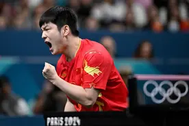 男乒历史5位大满贯得主：瓦尔德内尔 刘国梁 张继科 马龙 孔令辉图片