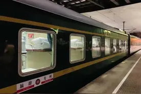 快来预订！2024年火爆朋友圈的旅游线路，报名即送……图片