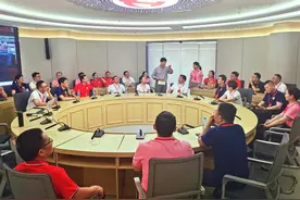 一堂AI赋能的智慧党课，一次沉浸式的精神洗礼——江西省委党校2025年第3期高校处干班开展主题党日活动图片