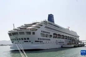 三亚凤凰岛国际邮轮港累计接待邮轮超1600艘次图片
