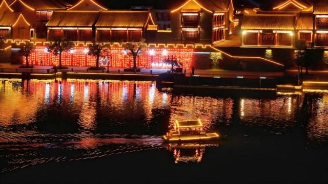 夜游无棣古城：  从疯秧歌到荷塘月色 解锁古城的“传统+新潮”夏夜