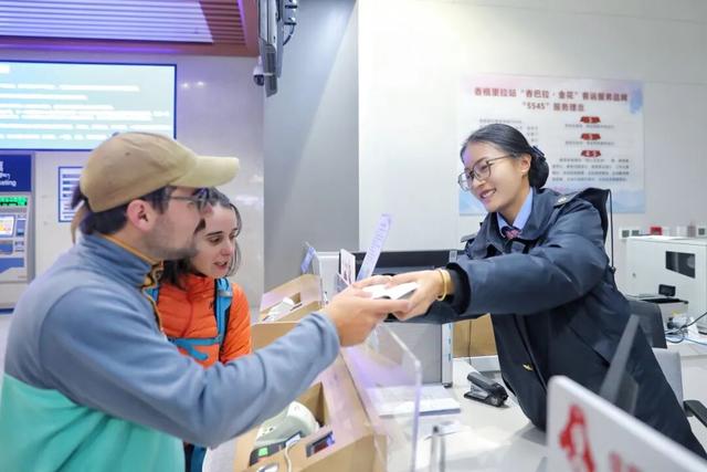 开通两周年！这趟民族风动车别错过！