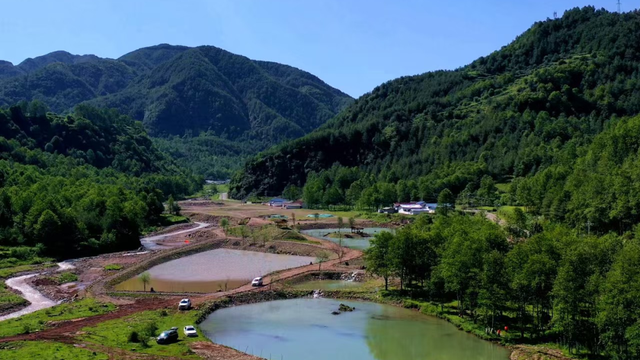 【跟着烧烤季游凉山】来凉山“躺营”，把烦恼丢进山谷的风里