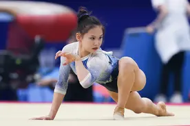 （体育）体操——全国锦标赛：女子团体决赛赛况图片