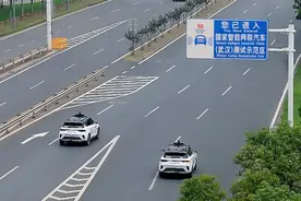 全国第一！武汉智能网联测试道路达到3378.73公里图片