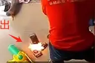 一连3起爆炸！手机变“手雷”？必须警惕图片