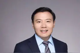 任泽平：建议全面取消限购等“三招”，促进房地产市场稳健发展丨对话2025图片