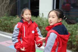 全员课间设计，这所学校打造了一个“游戏乐园”图片