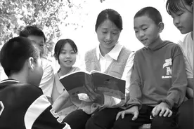 用伴读之光照亮乡村孩子的精神世界图片