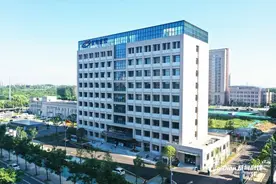 随时“亮证”！蔡甸实现电子健康证“掌上办”图片