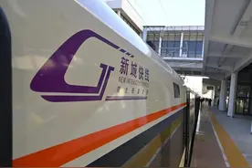 湖北“新城快线”开通半年累计发送旅客近60万人次图片