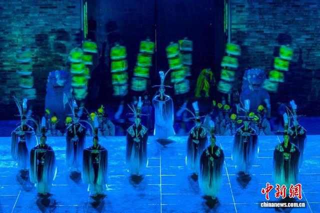 （活力中国调研行）感受唐风雅韵 湖北襄阳唐城打造夜游“新玩法”