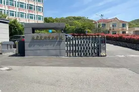 “五一”期间，三个停车点130个停车位免费开放→图片