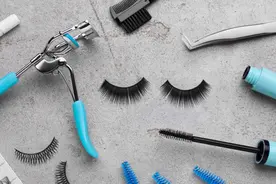 “假睫毛”下藏着真隐患：眼疾投诉增多，质量好坏全凭运气图片