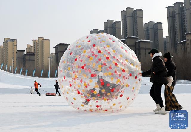 沈阳：“冰雪+温泉”引爆冬季文旅