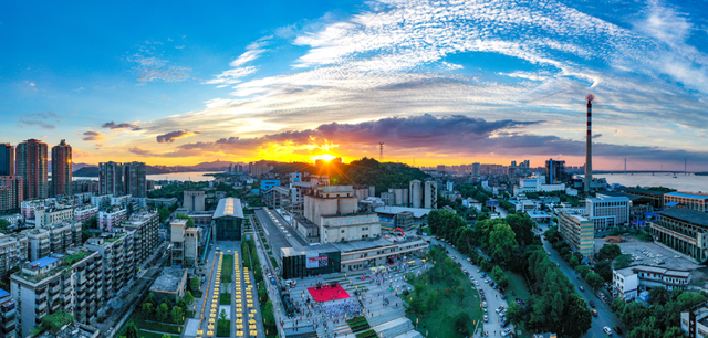 湖北一地宣布：凭球票免费游景区