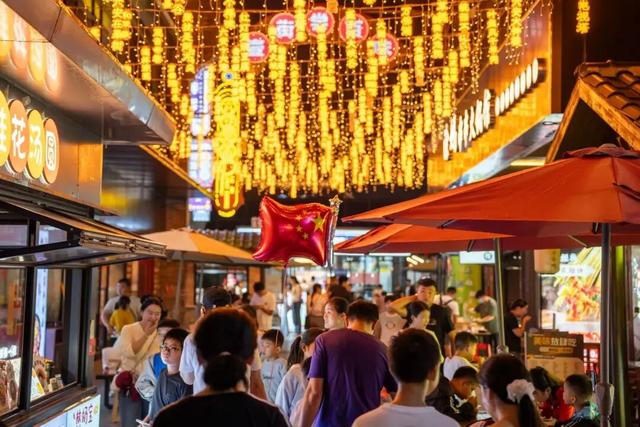 从“好玩”到“玩好”，六安国庆文旅市场引热潮