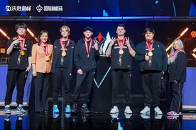 汇聚全球电竞菁英，“2025决胜巅峰・国际巅峰杯”落幕图片