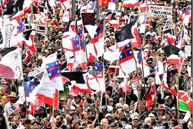 新西兰议员战舞抗议背后：立国之本受挑战、政治合谋破产图片