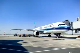 再飞一个月！哈尔滨—阿勒泰航班带您体验新疆的“秋”图片