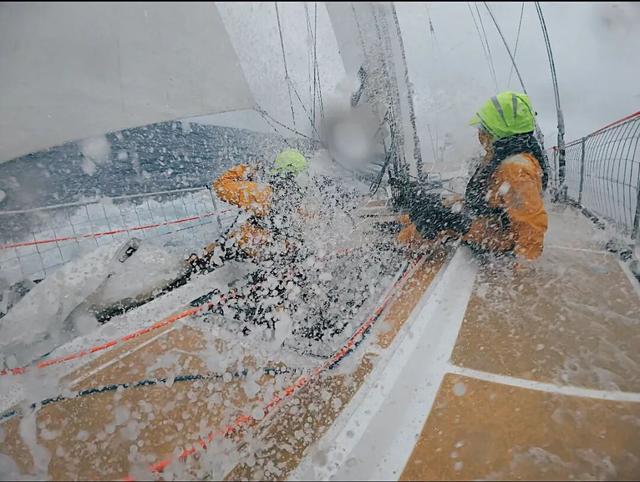 30岁未婚，我选择辞职去环球航海