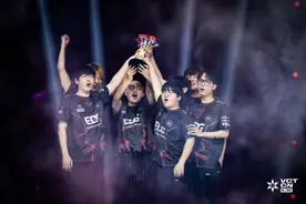 EDG夺冠！无畏契约电竞热情点燃夏日长沙图片