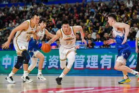 CBA总决赛·前瞻 | 能否限制赵继伟？新疆队要多做文章图片