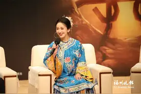 爆火！又一女星体验福州“三条簪”！图片